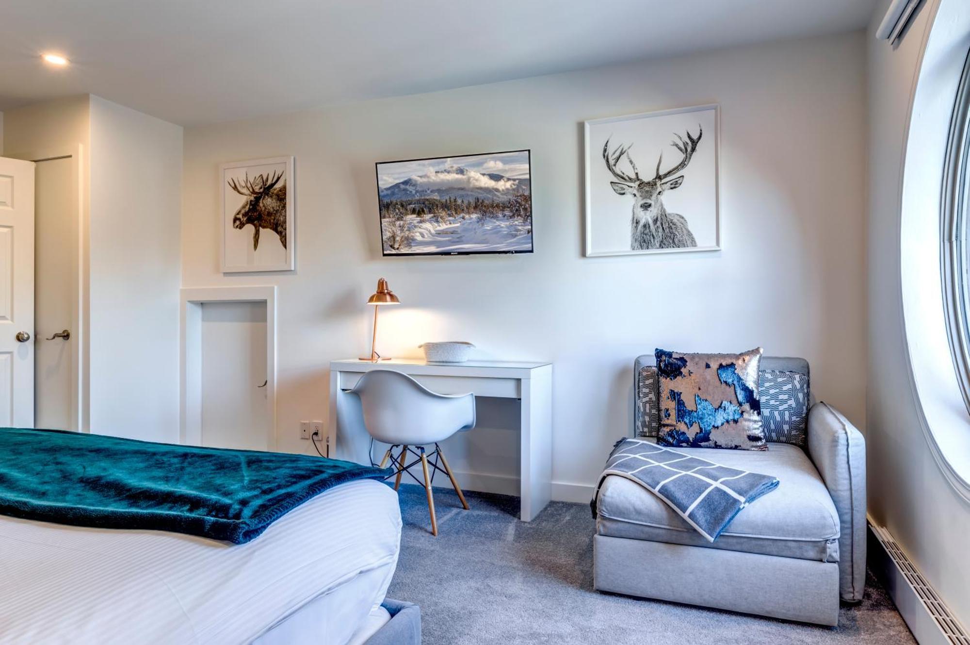 The Lookout Penthouse // A Luxe Suite In วิสต์เลอร์ ภายนอก รูปภาพ