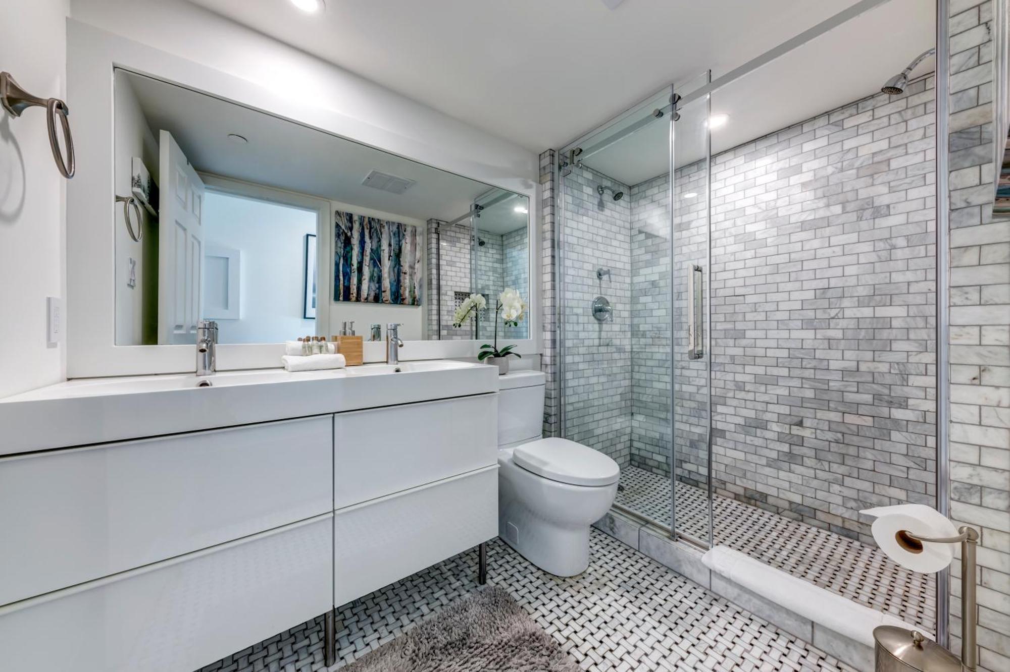 The Lookout Penthouse // A Luxe Suite In วิสต์เลอร์ ภายนอก รูปภาพ